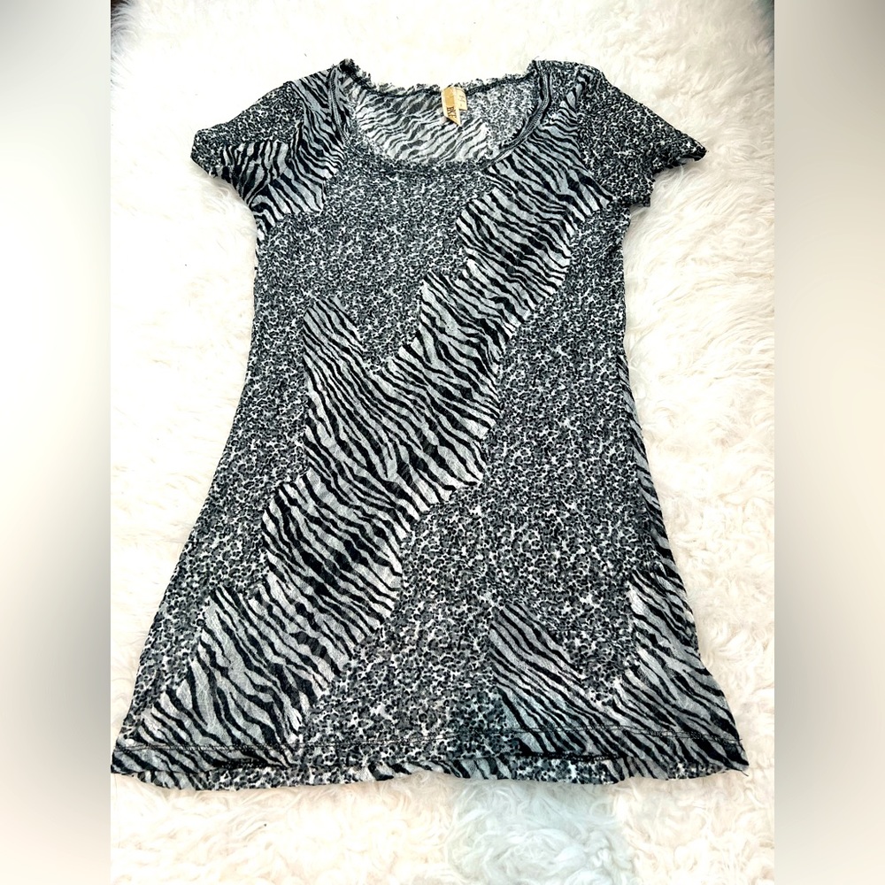 Women’s BKE Animal Print Top
